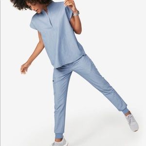 Figs Medium Rafaela Heather Indigo Scrub Top